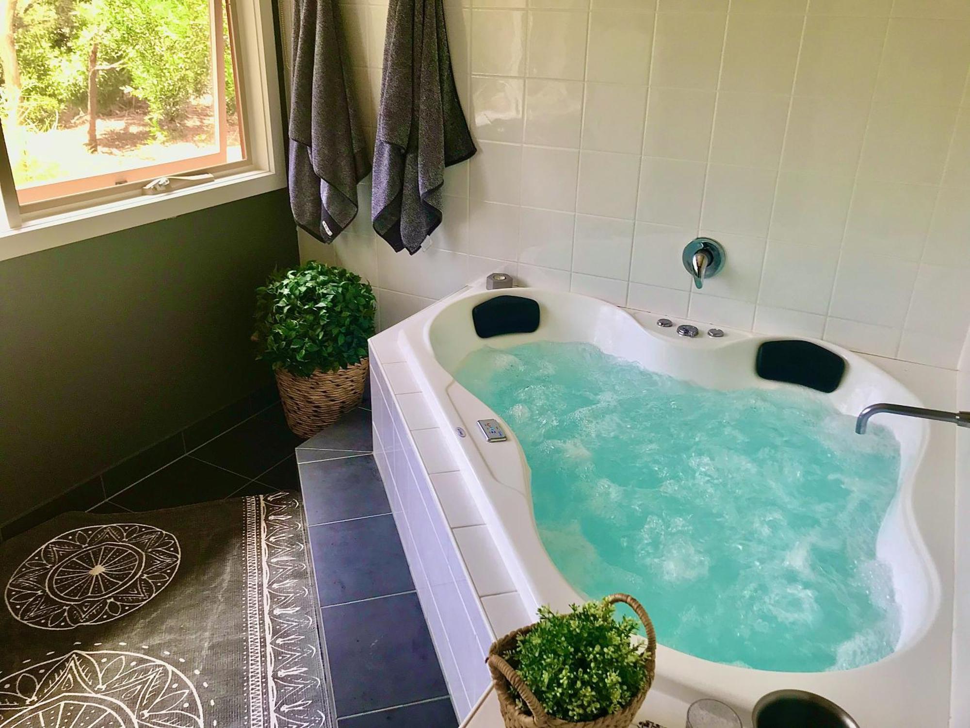 Couple'S Luxury Resort Spa Retreat Cowes Bagian luar foto